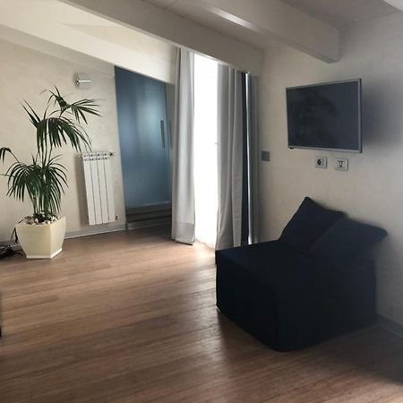 B&B Borgo Marina Бордихера Екстериор снимка