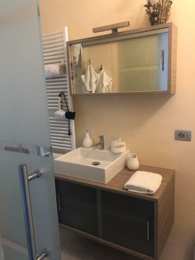 B&B Borgo Marina Бордихера Екстериор снимка